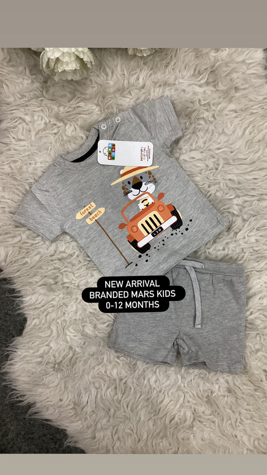 Kids Infant Affordable Baby Outfits –- Summer New Arrival Original Branded Shirt with Shorts