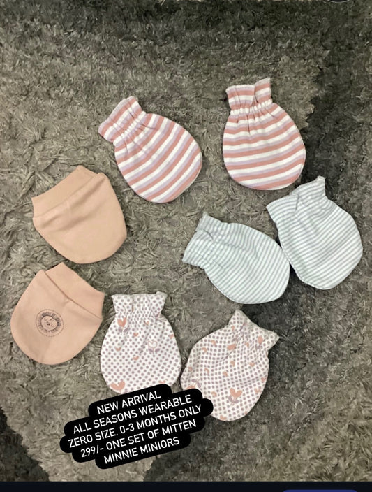 Kids Infant Affordable Baby Outfits –- Winter Original Minnie Minors Mittons